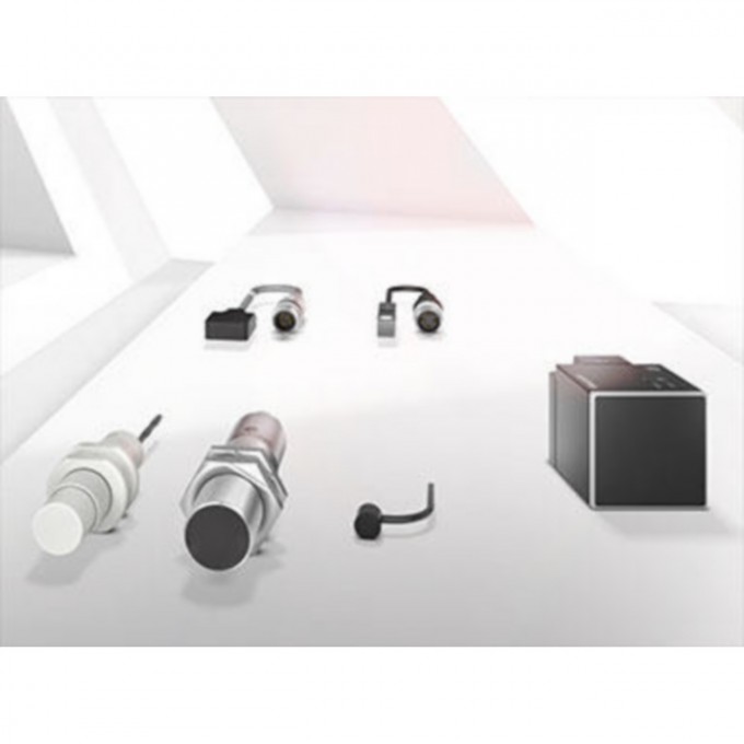 Индуктивный датчик BALLUFF BES 516-384-E4-C-03-SP01, повышенная защита 106328